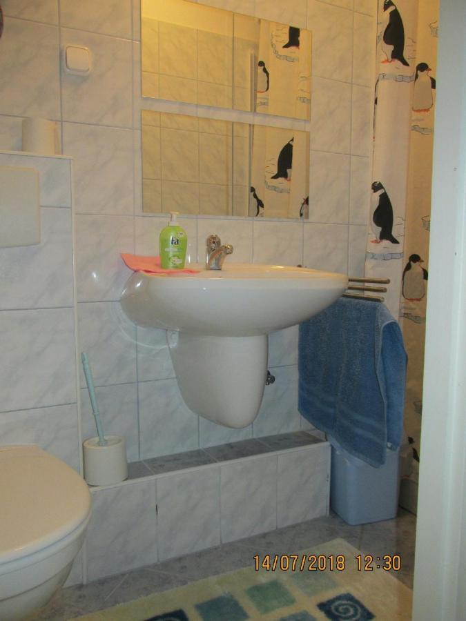 Holiday Home In Balatonkeresztur 19455 Balatonkeresztúr Quarto foto